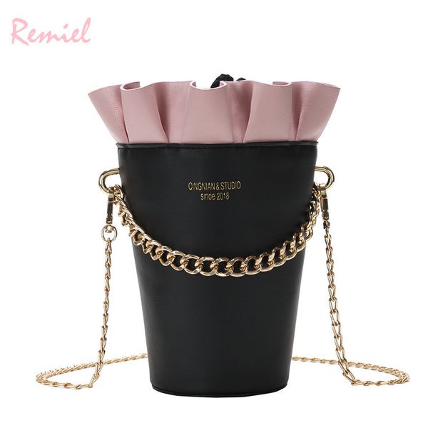

round bucket bag 2018 new fashion women's designer handbag quality pu leather women bag cute chain tote shoulder crossbody bags mx19072