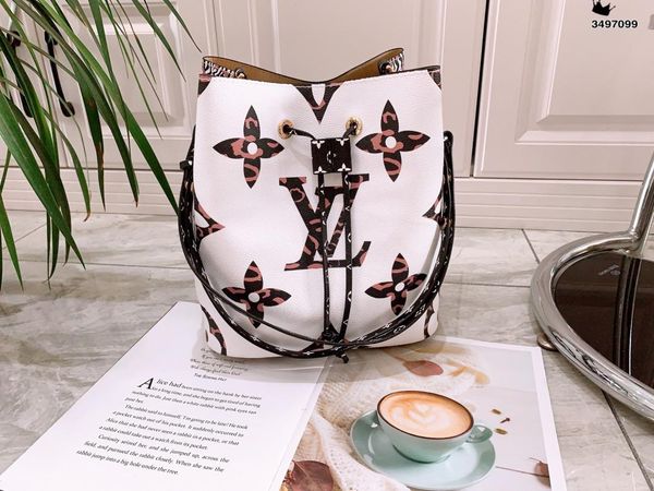 

2020 горячая продажа нового способа плеча сумки мужские и женские классические сумки высокого качества crossbody bags2803100