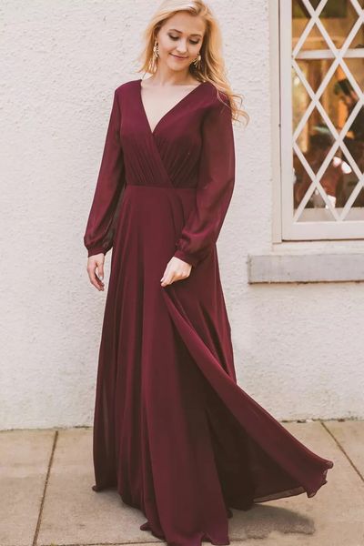 

2019 new country bridesmaid dresses chiffon burgundy pink v neck long sleeves floor length wedding party dresses maid of honor gowns, White;pink
