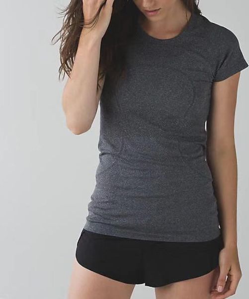 

2019 nwt lulu wiftly tech hort leeve crew training hort leeve port t hirt women yoga port wear running hort 12 color