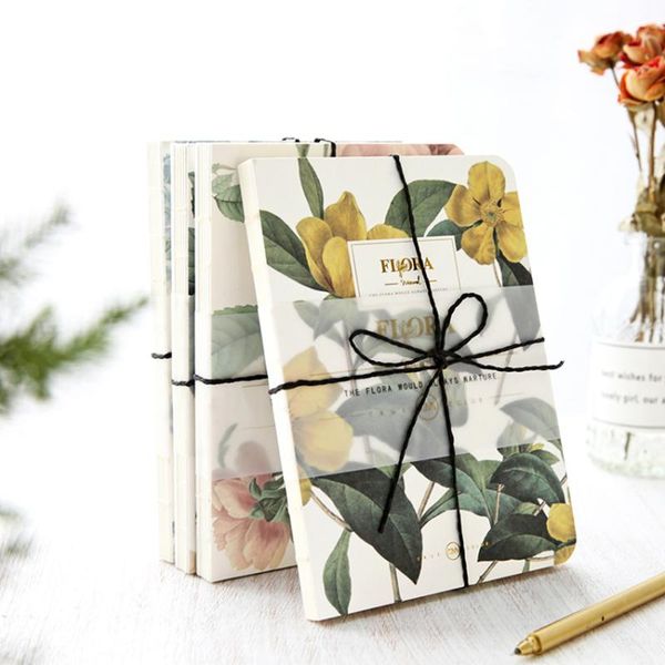 

a5 fresh flower notebook student painting graffiti notebook school supplies blank page, soft cover, size: 130x178mm, 160 pages, Purple;pink