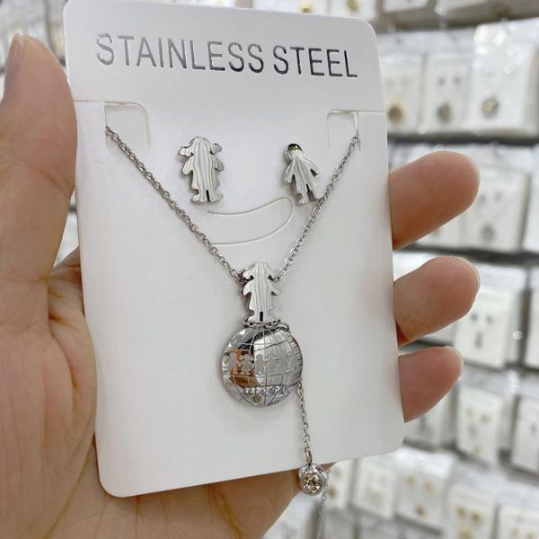 

atoztide lovely stainless steel boy girls/son daughter family necklace rhinestone gold love chain necklace friendship gift, Silver