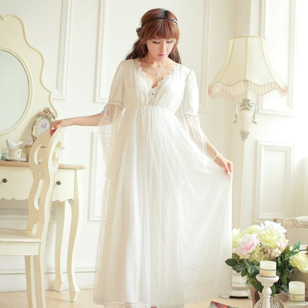 

autumn women's long nightgowns beige princess lace sleepwear royal vintage roupas de dormir femininas pyjamas homewear 010, Black;red