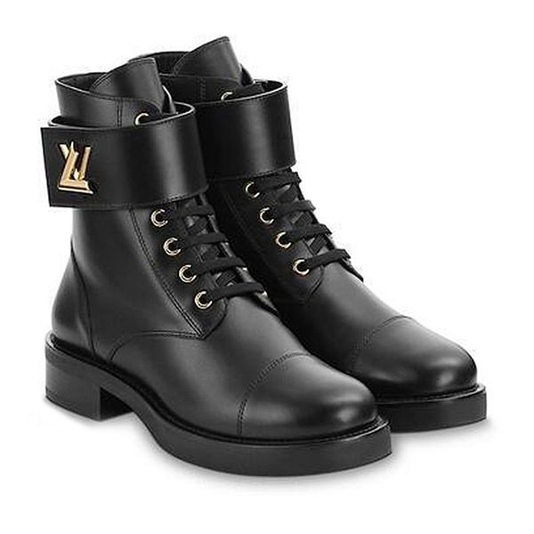 

waterproof martin boots female british wind 2019 new autumn and winter plus velvet cotton shoes wild vintage students thick short boots tide, Black