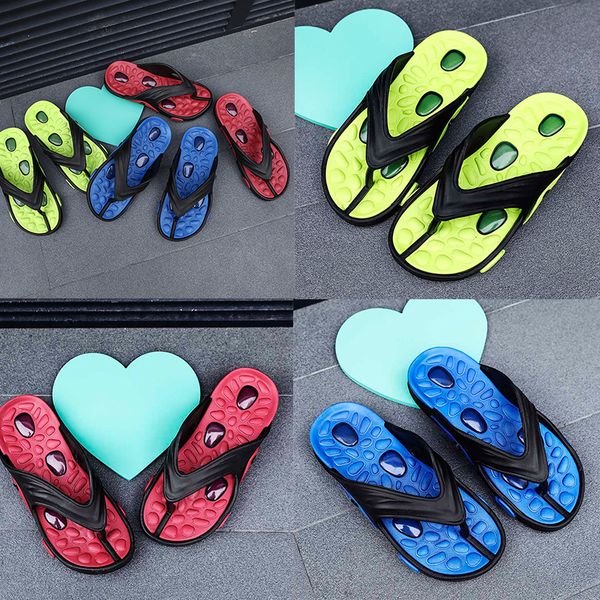 

wholesale designer sandals casual men slippers summer outdoor leisure beach slippers trend lightweight air cushion massage flip flops, Black