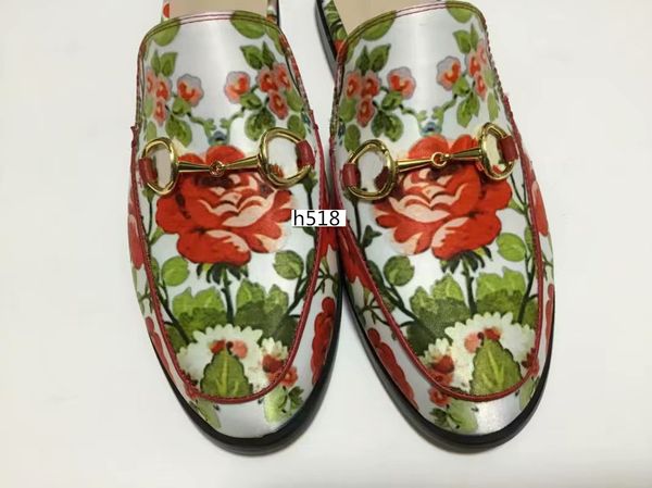 

wholesale mules princetown designer men's and women's slippers slippery metal buckle beach slippers soft four seasons slippers siz, Black