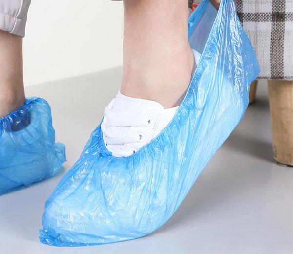 Plástico impermeável tampas de sapatos descartáveis ​​Chuva Dia tapete do assoalho Protector Limpar Azul Tampa da sapata de Galochas Para Casa SN3056
