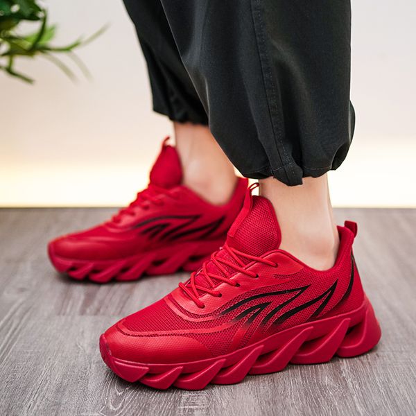 

krasovki men casual shoes breathable trainers shoes men outdoor footwears chaussure homme sport sneakers, Black