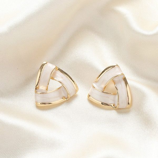 

korean temperament triangle stud earrings 925 silver needle fashion geometric metall earrings party dating birthday fine jewelry