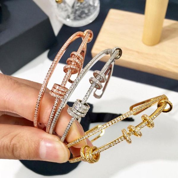 

2020 new high fashion rose gold silver color bracelet luxury design for women crystal zirocn bangle party wedding fine jewelry, Black