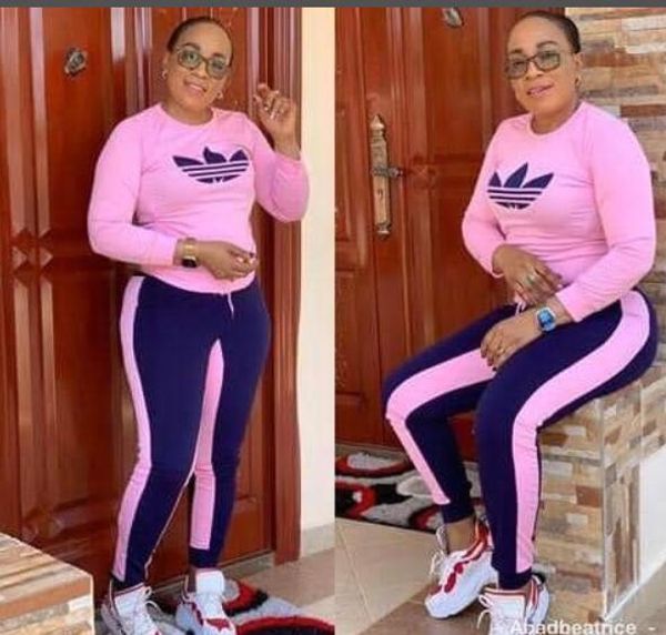 

t003 pink colors women letter summer tracksuit short sleeve hooded t-shirt + pants leggings 2 piece sports suit brand outfit new, White