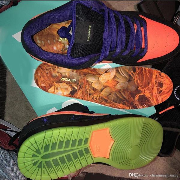 

authentic sb dunk low night of mischief black total orange court purple volt halloween running shoes for men sports sneakers with box