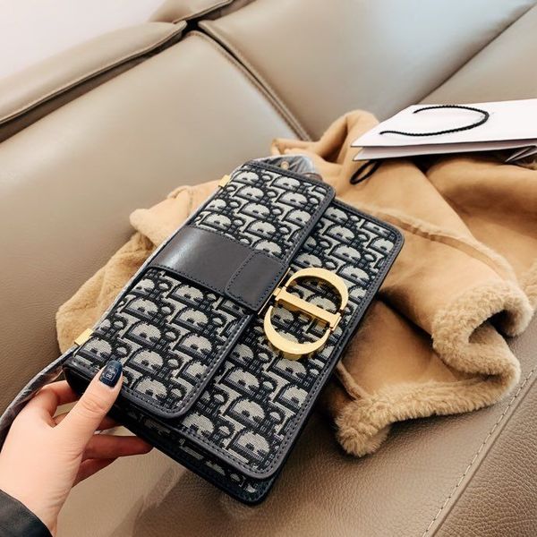 

2020 дизайнер хозяйственная сумка вышитая холст mini книга тотализатор высокого качества сумка роскошные сумки бренда женщин сумки конструкт, Black