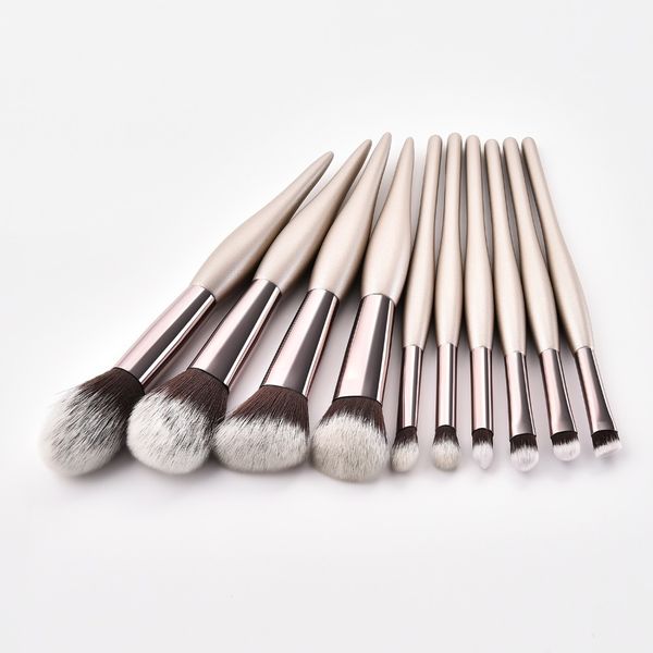 

10pcs luxury champagne makeup brushes set for foundation powder blush eyeshadow concealer make up brush cosmetics beauty tools