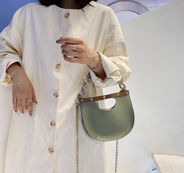 

2019 the new fashionable diagonal bag single-shoulder chain saddle bag