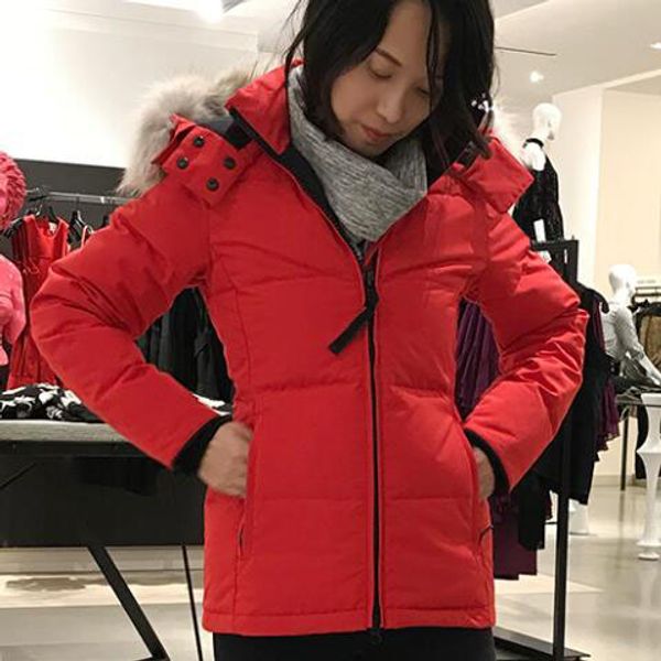 Moda Winter Down Jackets Mulheres Chels Parka Designer esbelto Parkas Lowerwear quente S833 Casacos para Lady Plus Size