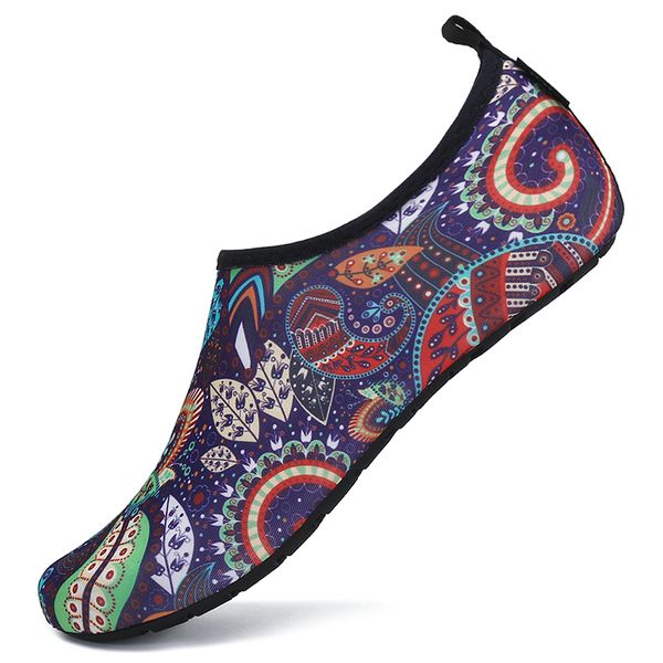 

summer water shoes aqua shoes woman barefoot swimming diving socks upstream men breathable beach sandals tenis masculino