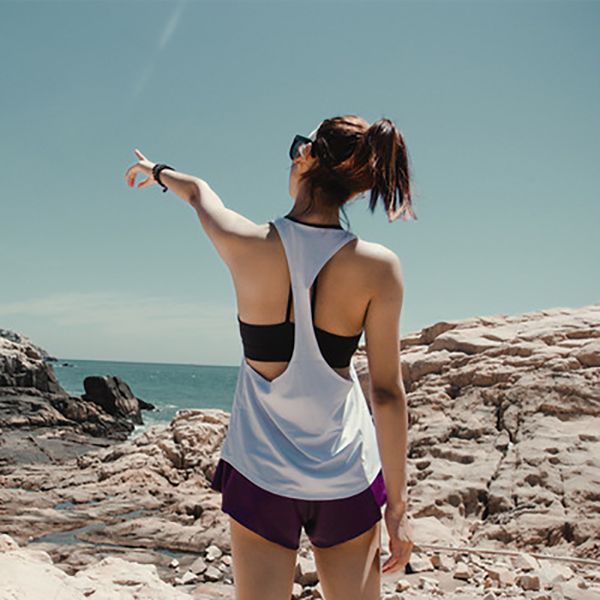 

sleeveless yoga gym shirt fitness t-shirt dry workout sports shirt ladies backless small smock workout shirts for, White;red