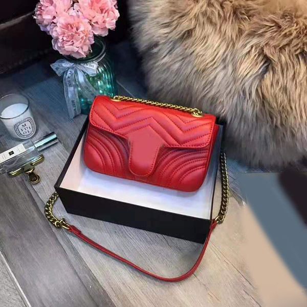 

0440 2020 fashionable ladies handbag, designed for carrying single shoulder and cross-body multi-purpose party handbags size: 26*15*7cm