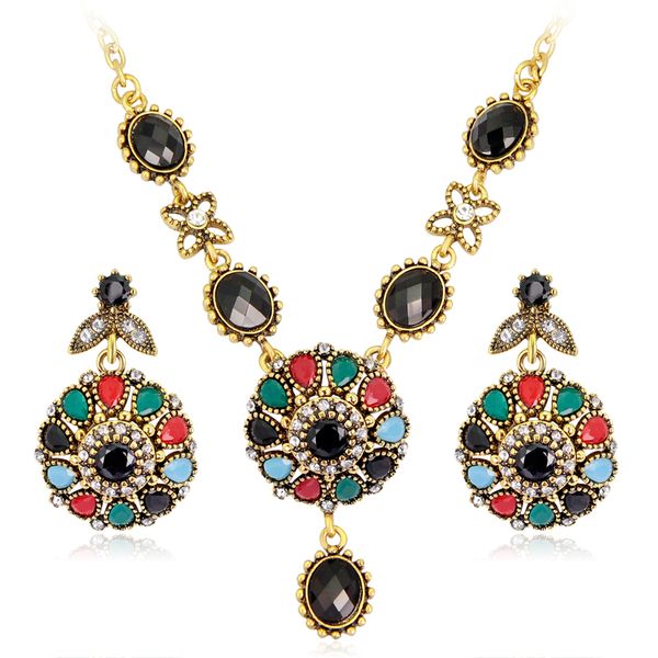 

new popular necklace suit, court retro luxury necklace earrings, two sets, Silver