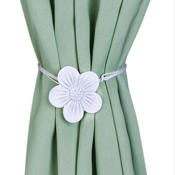 

1 piece magnetic curtain tieback hold accessories holdback - flower shaped
