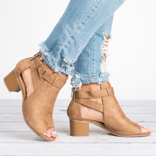 

2019 new style foreign trade selling large size women's shoes wish selling high-heeled sandals women's europe, Black