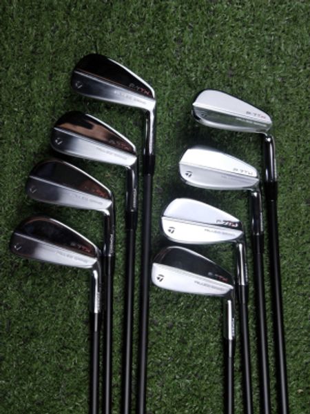 

brand new p-7 tw iron set p7 tw golf forged irons p7tw golf clubs 3-9pw r/s flex steel/graphite shaft with head cover