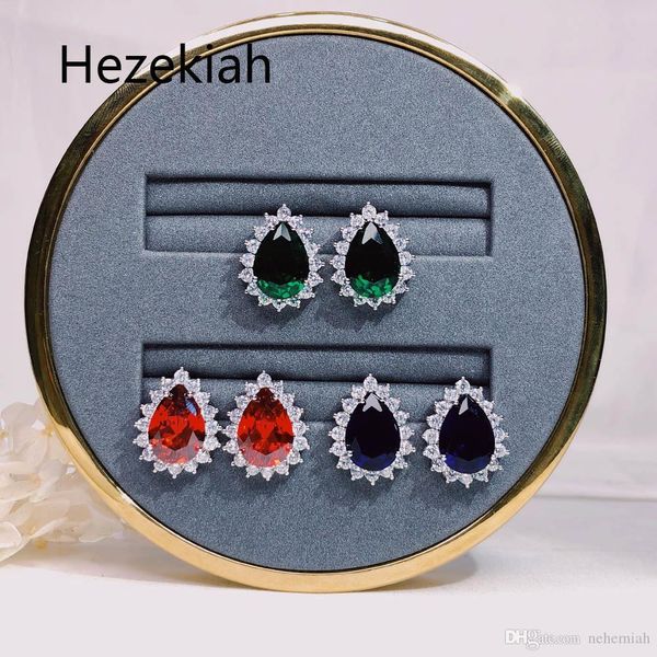 

hezekiah s925 tremella иглы леди благородные серьги персонализированные модные серьги блестящие три цвета уха шпильки танцевальная вечеринка, Golden