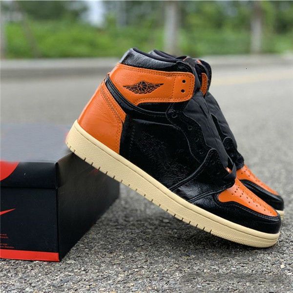 

2019 with box 1 high og shattered backboard 1s i kicks women men basketball sports shoes sneakers trainers ct10