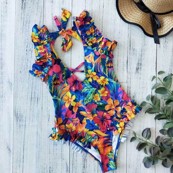 

one piece swimsuit floral printing backless ruffled bikini 2020 hollow siamese women beach bathing suit swimwear beachwear, White;black