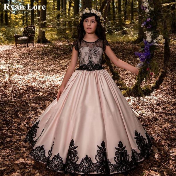 

2020 vintage ball gown flower girl dresses appliques short sleeves pageant gowns birthday princess dress first communion dress, Red;yellow