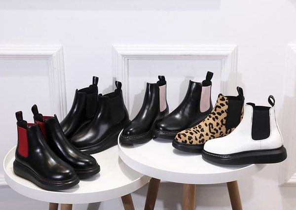 

2019 designer cowboy boot leisure luxury motocycle martin booties men's and women's boots platform, Black