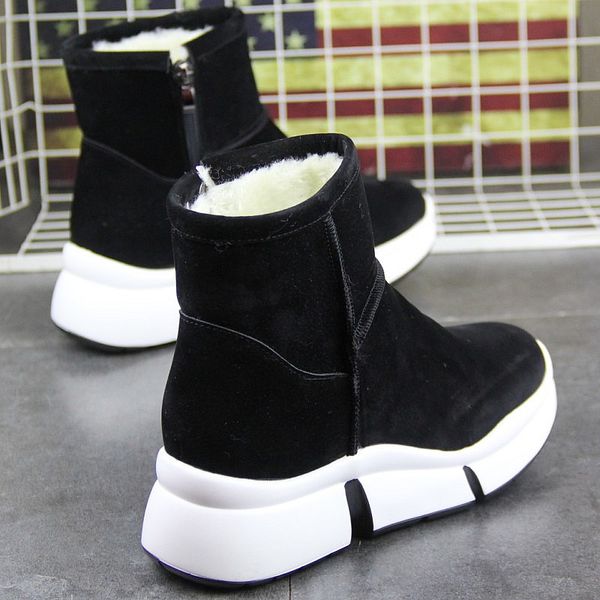 

small black shoes girl 2019 tide net red warm women's short boots hundred slay slings inside the height casual sports shoes