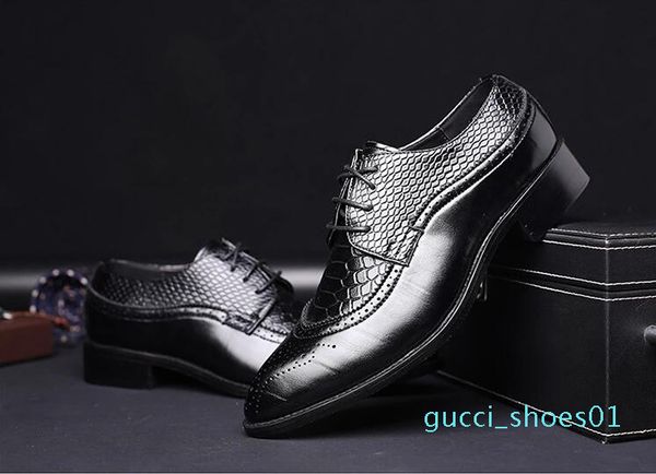

2019 роскошная кожа brogue mens квартиры обувь casual британский стиль мужчины oxfords мода платье обувь для мужчин большого размера g01, Black