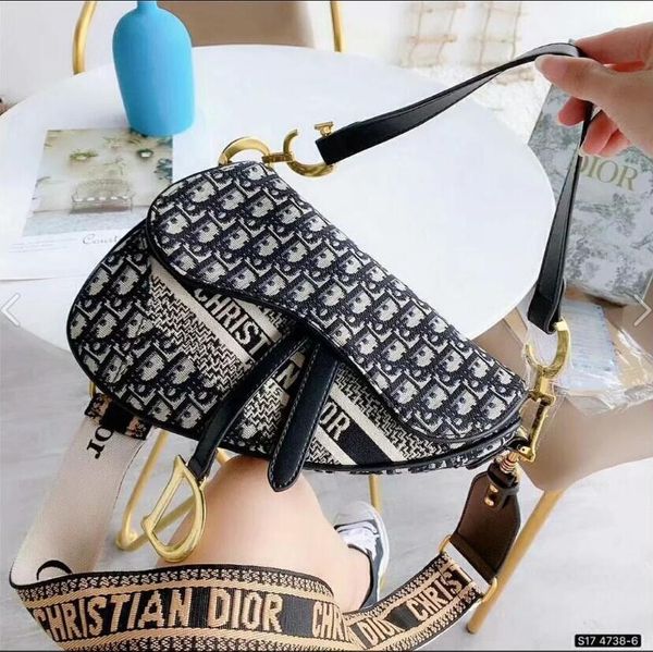 

2020 дизайн женская сумочка женские сумки клатч высокое качество классические сумки на ремне мода кожаные сумки для рук смешанный заказ сумка G035