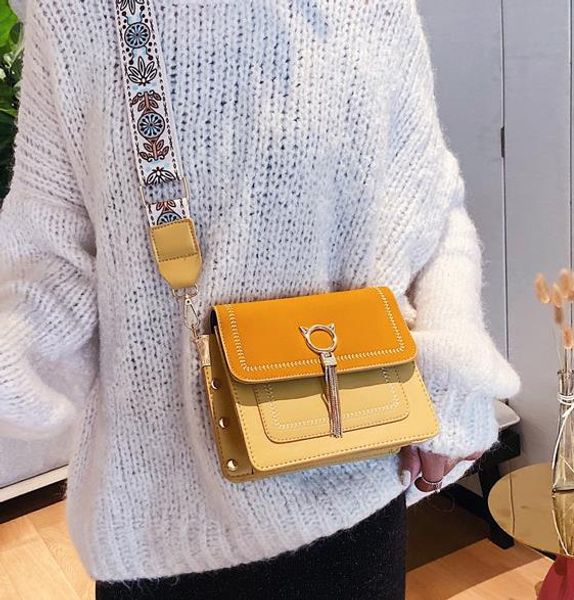 

women's bag new 2020 niche small bag ins advanced sense of foreign wild texture crossbody bag selling