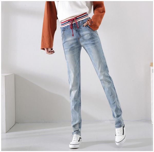 

light blue light color elastic waist straight jeans