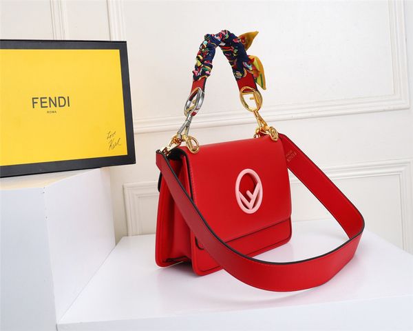 

19ss дизайнеры женщины crossbody сумка мягкая кожа pu сумка хорошее качество сумка небольшой размер кошелек дамы сумки
