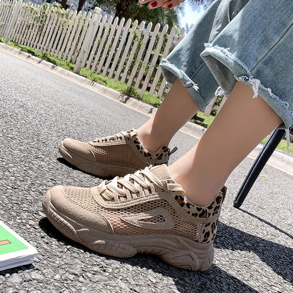 

shoes women 2019 spring technology style breathable mesh men sneakers walking outdoor sports shoes running