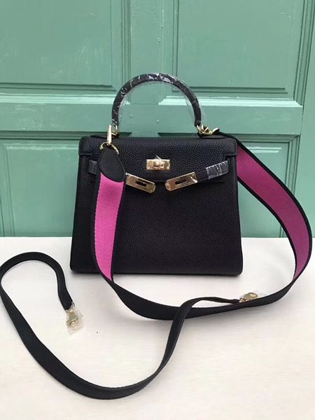 

28 СМ 2019 Марка Черный Красный Женщины Сумки Сумки Креста Тела сумки женщины Натура