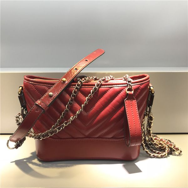 

genuine leather woman package v grain stray package cowhide small real diamond lattice chain package single shoulder satchel