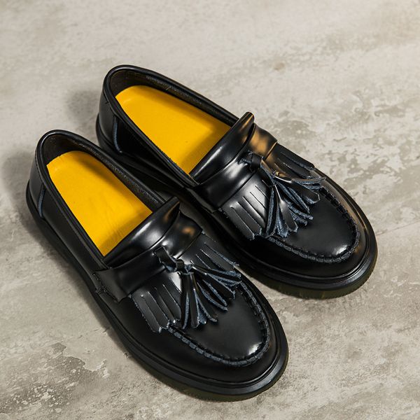 

couple models leather martin shoes patent leather peas shoes england wind tassel casual low-heeled flat women, Black