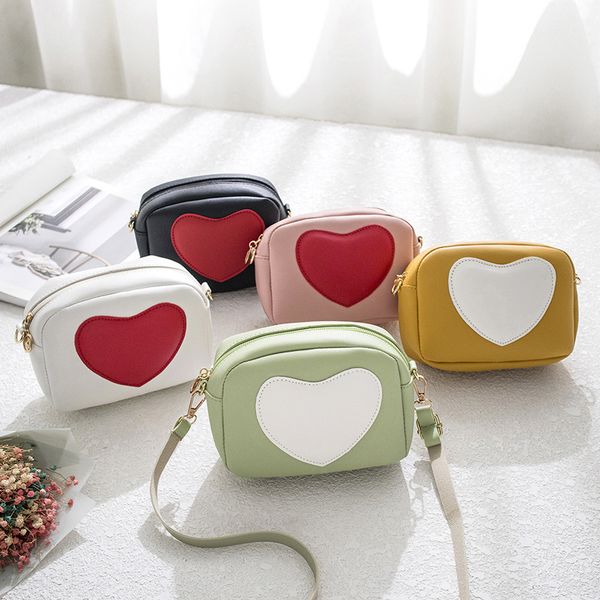 

2020 korean-style color matching creative heart-shaped phone bag new women's single shoulder messenger bag