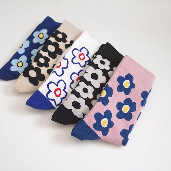 

cartoon sun flower socks cotton flower print socks stockings hosiery for women fashion drop ship 010109, Black;white
