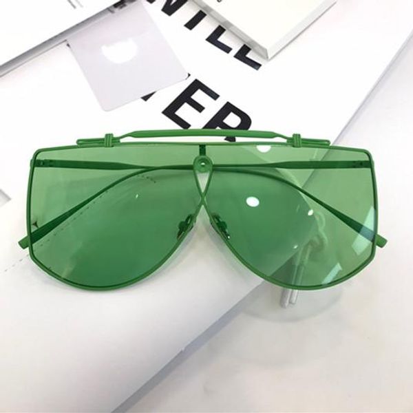 

makina designer sunglasses women and men wrap designer uv protection model big square frame come with case, White;black