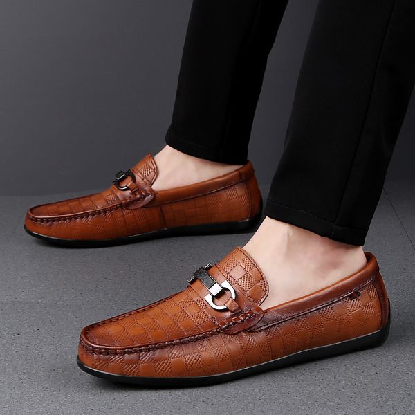

genuine leather men shoes soft moccasins loafers fashion brand men flats comfy metal decoration driving shoes c4, Black