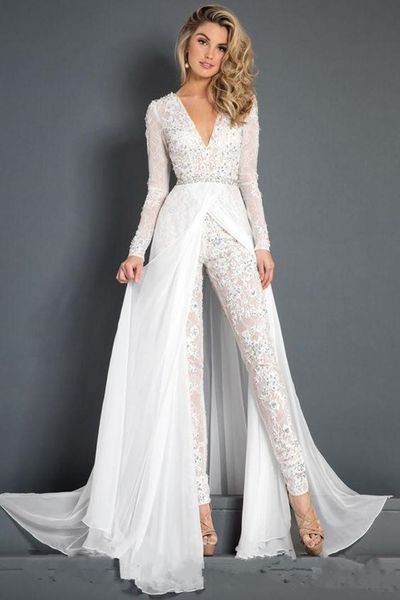 Neuer Spitzen-Chiffon-Hochzeitskleid-Overall mit Schleppe, bescheidener V-Ausschnitt, langärmeliger Perlengürtel, fließender Rock, Strand, lässiger Overall, Brautkleid