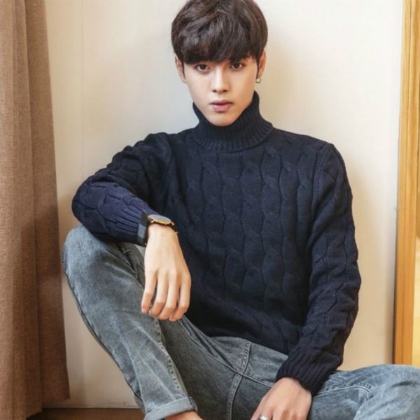 

designer men's weater men's fashion bottoming shirt wild winter high collar solid color new thick warm sweater 4 colors plus size, White;black