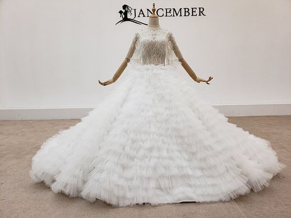 

sleeveless heart-shaped collar, pure hand-made beaded dress with shawl and big tail cake skirt wedding dress, White