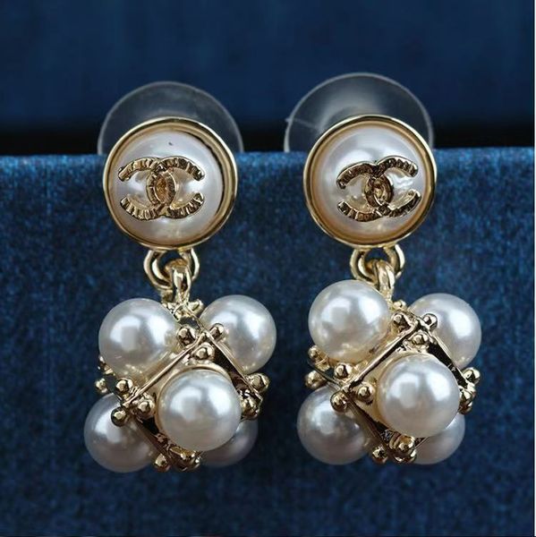 

De igner jewelry women earring new fa hion tud earring ro e gold ilver titanium teel tud earring, White